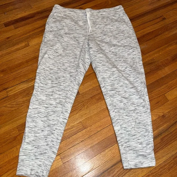 Joggers - Picture 2 of 2